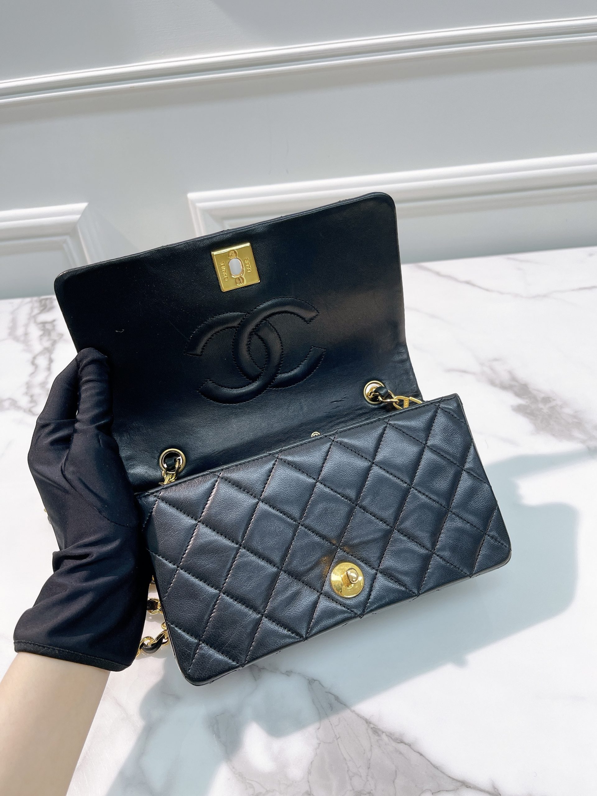 4_QpsDgSIpZjia72ZwqyiH4nFrMj6EI0ZoZ9vnshcq