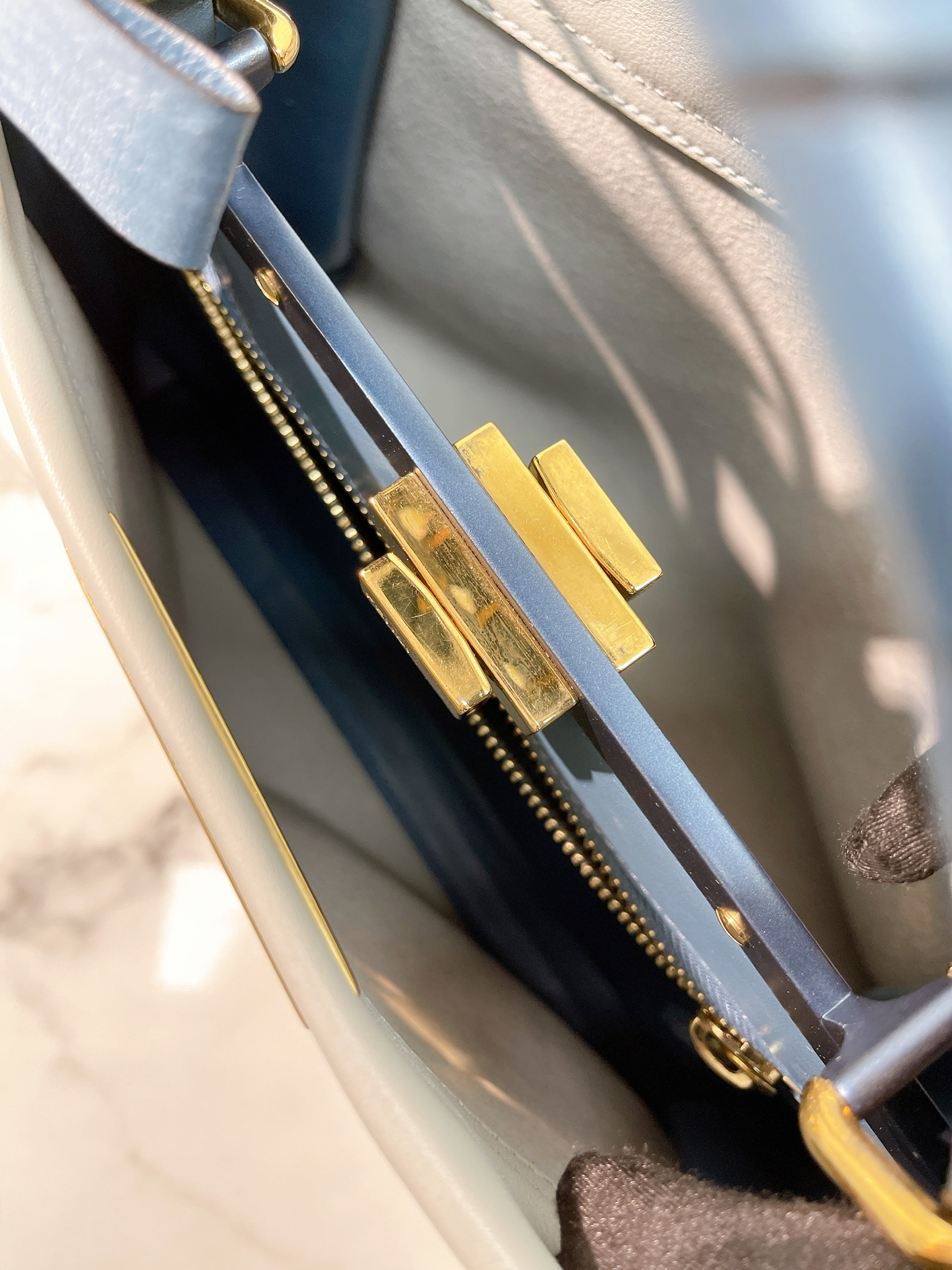 9_Aoj6FSBIapHL5b9cef5g95q9SNOivjlGprxsZo2A