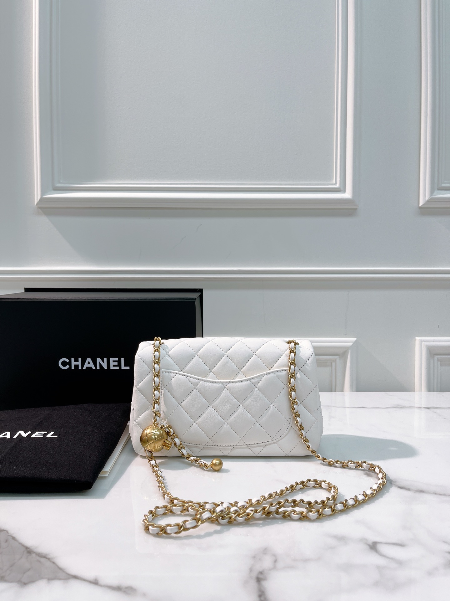 【CHANEL】Chanel flap bag ★シャネル【ランク:A】 Flap Bags - Bags | CHANEL