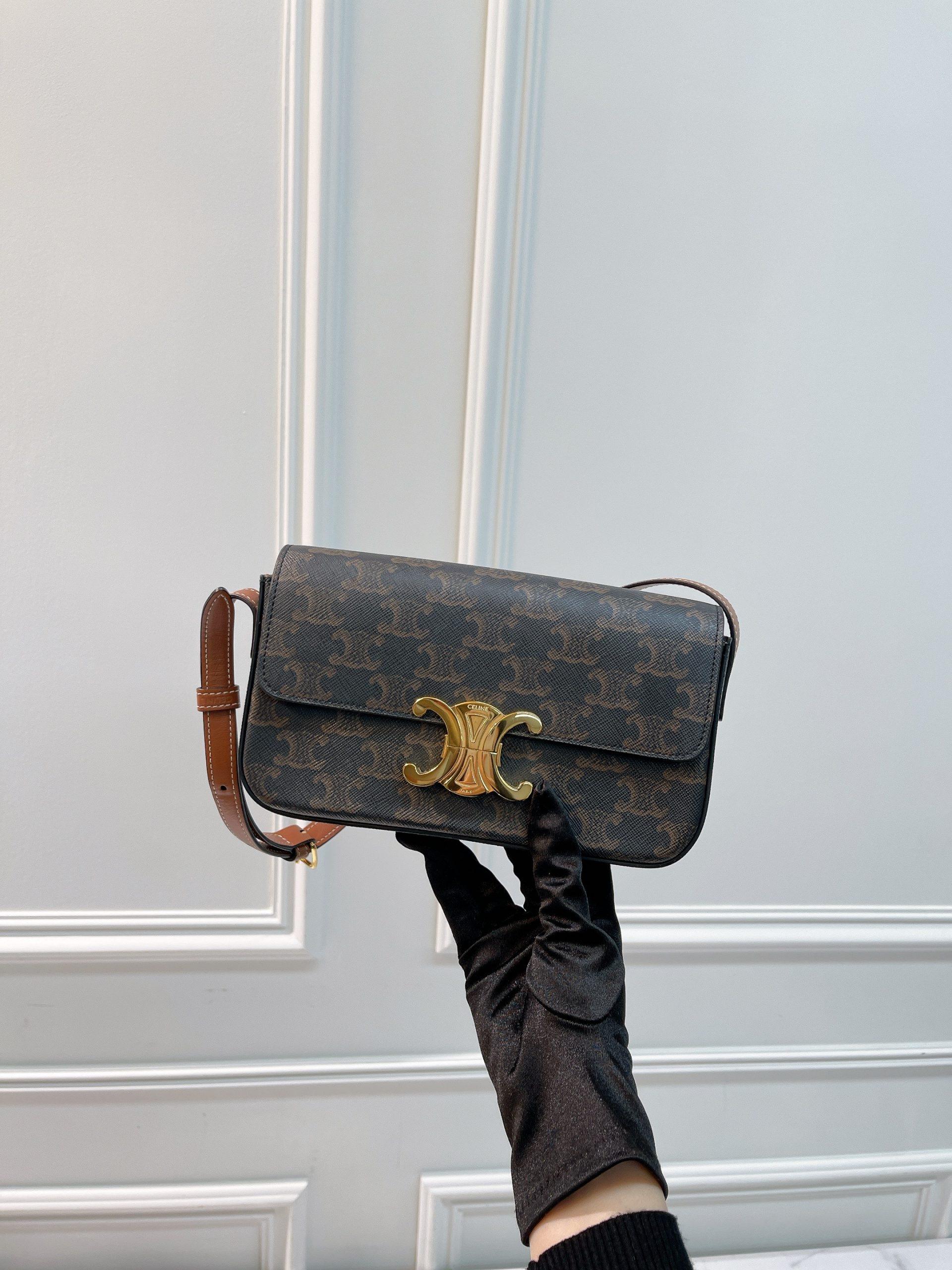 CELINE TRIOMPHE SHOULDER BAG - AHLi - Melbourne Second-Hand