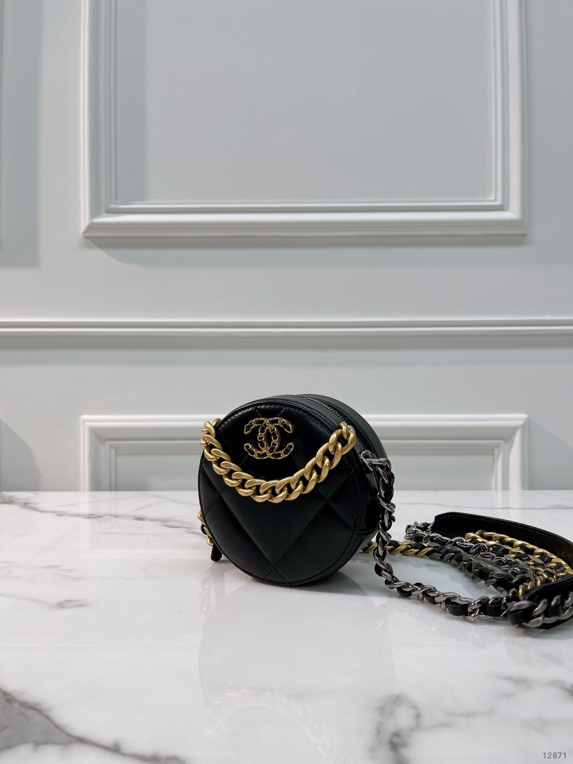 CHANEL 19 MINI BAG - AHLi - Melbourne Second-Hand Luxury