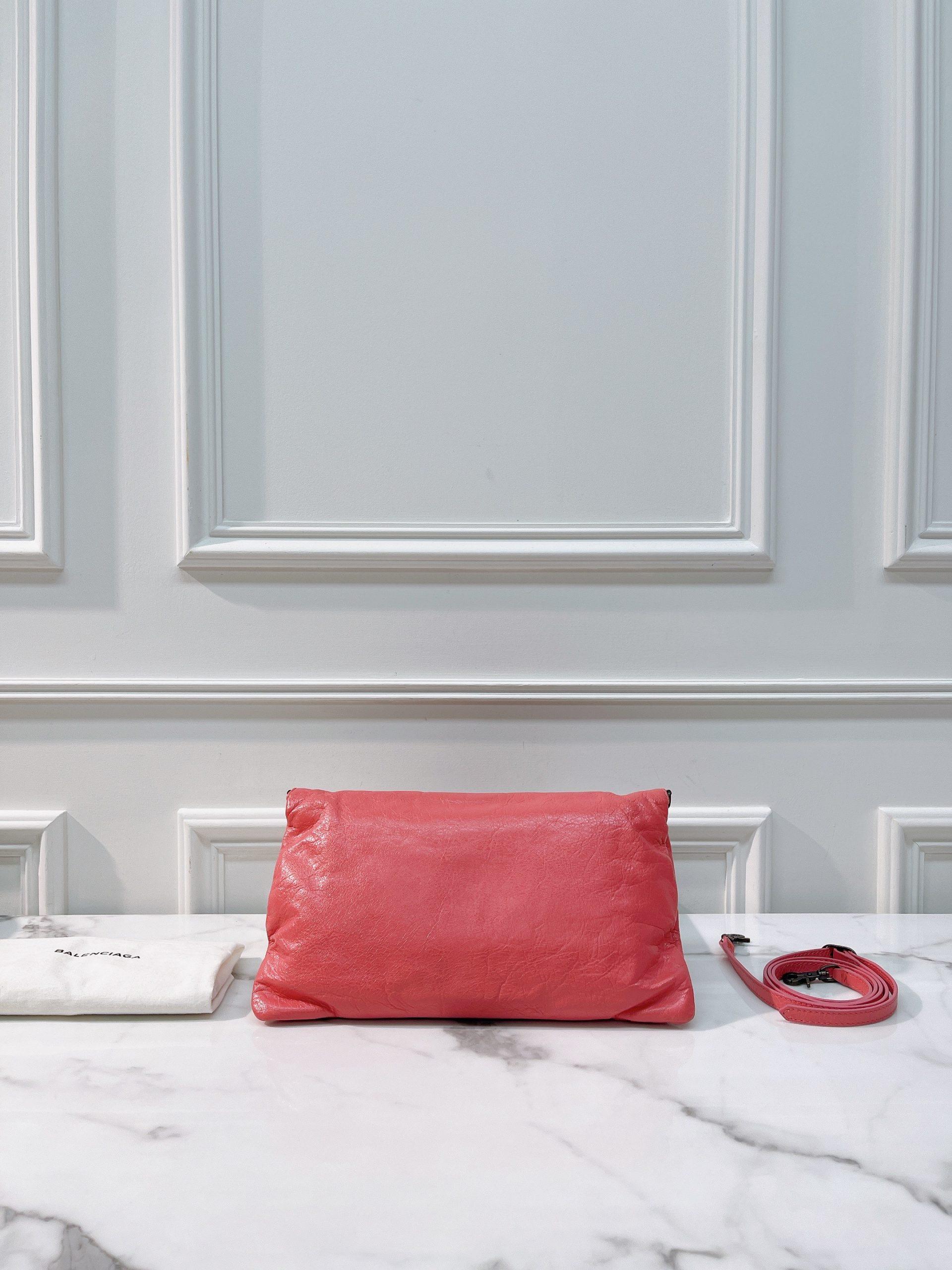 3_1BYwH3T4EBk4R3iMtWGKUXkWqM9WQIi3B4Q2iT5L