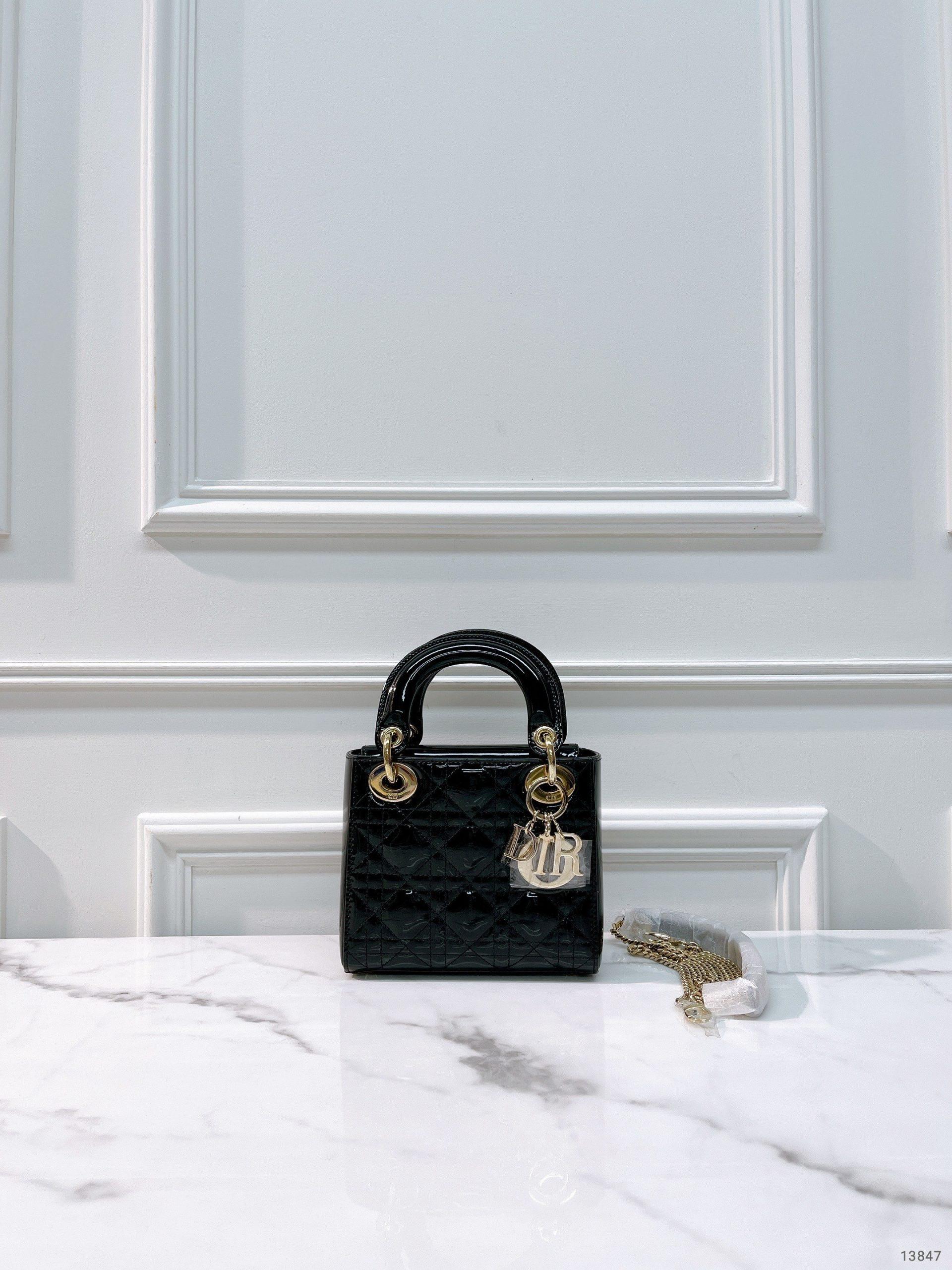 1_tYmaiUX1IdM3Cl3YXZ0pqldkUaYH5XHikDhPXTTa