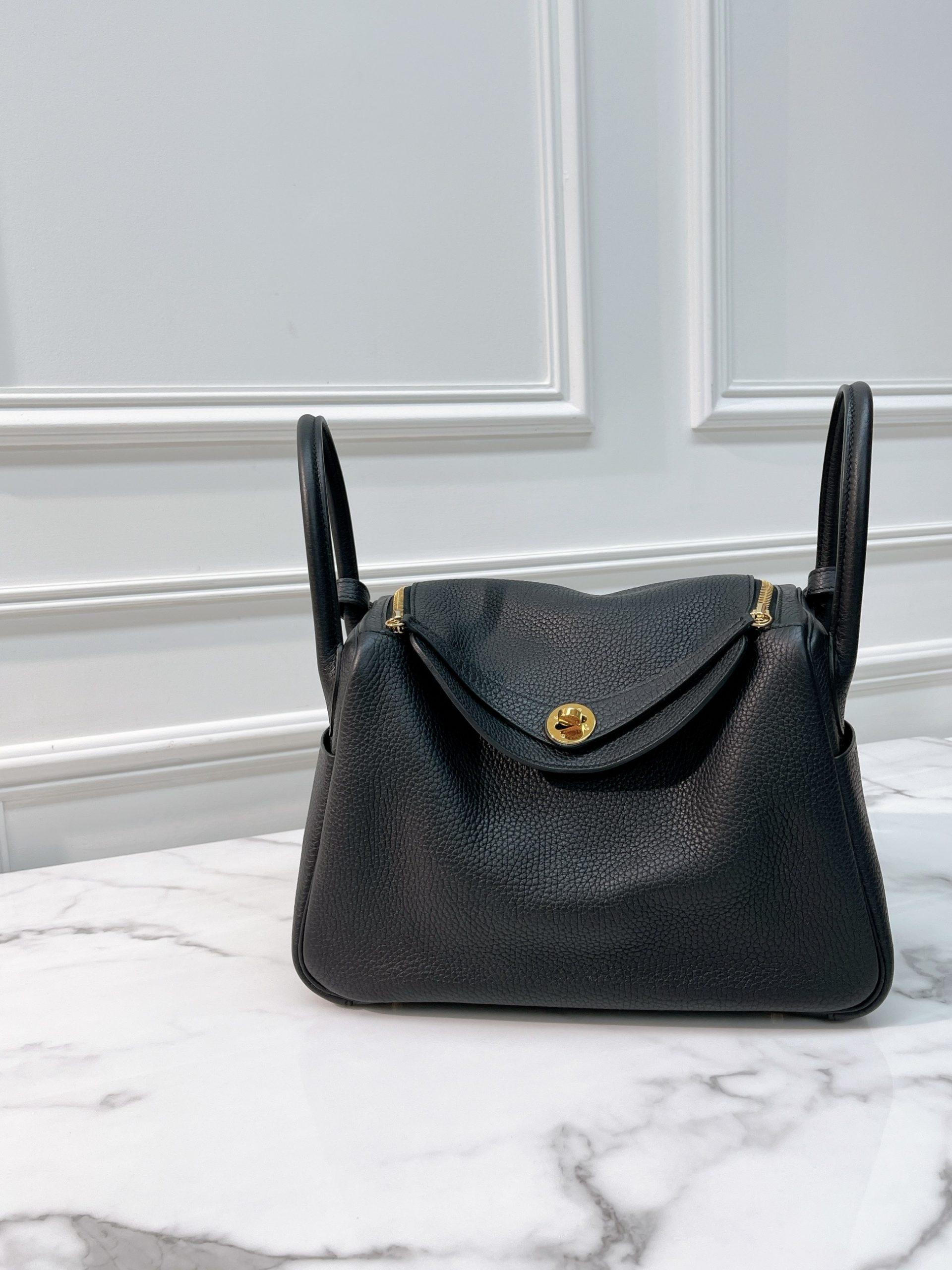 5_8BxBfHBoaWRs4NquD4NpfoVEJ7ZAzOk9ELO5xlTL