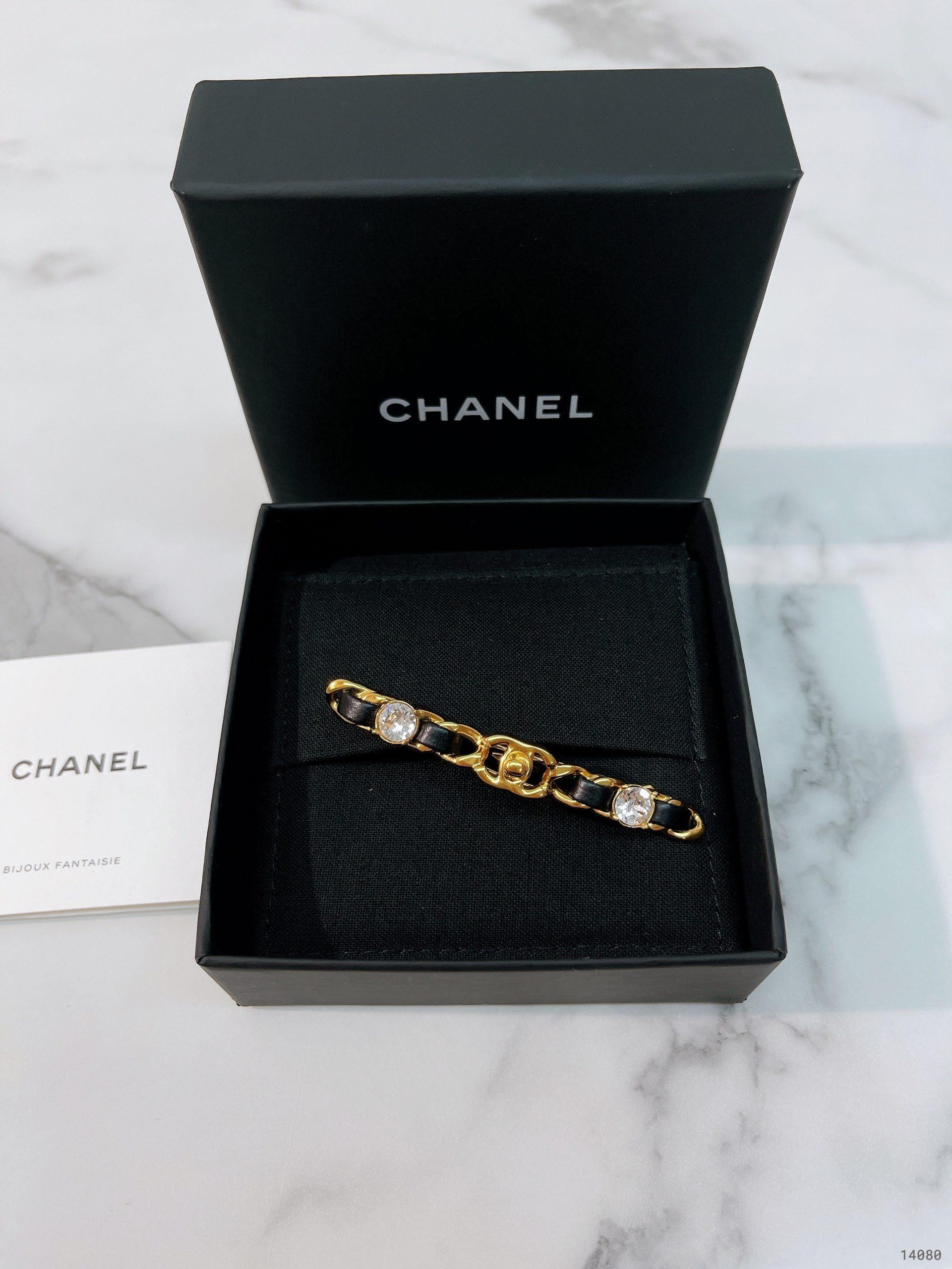 1_DwEMpXhGIF5hYSX5DHM6Uezv66cXdR12HZn9cuSS