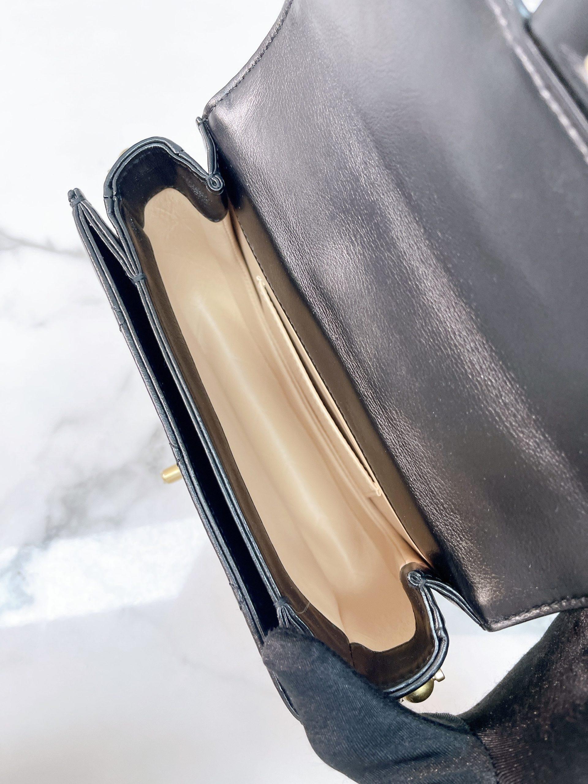 8_uA692o4OqBr1XIcNEEmsCgUxV2xX9h4aGxyhW7z8