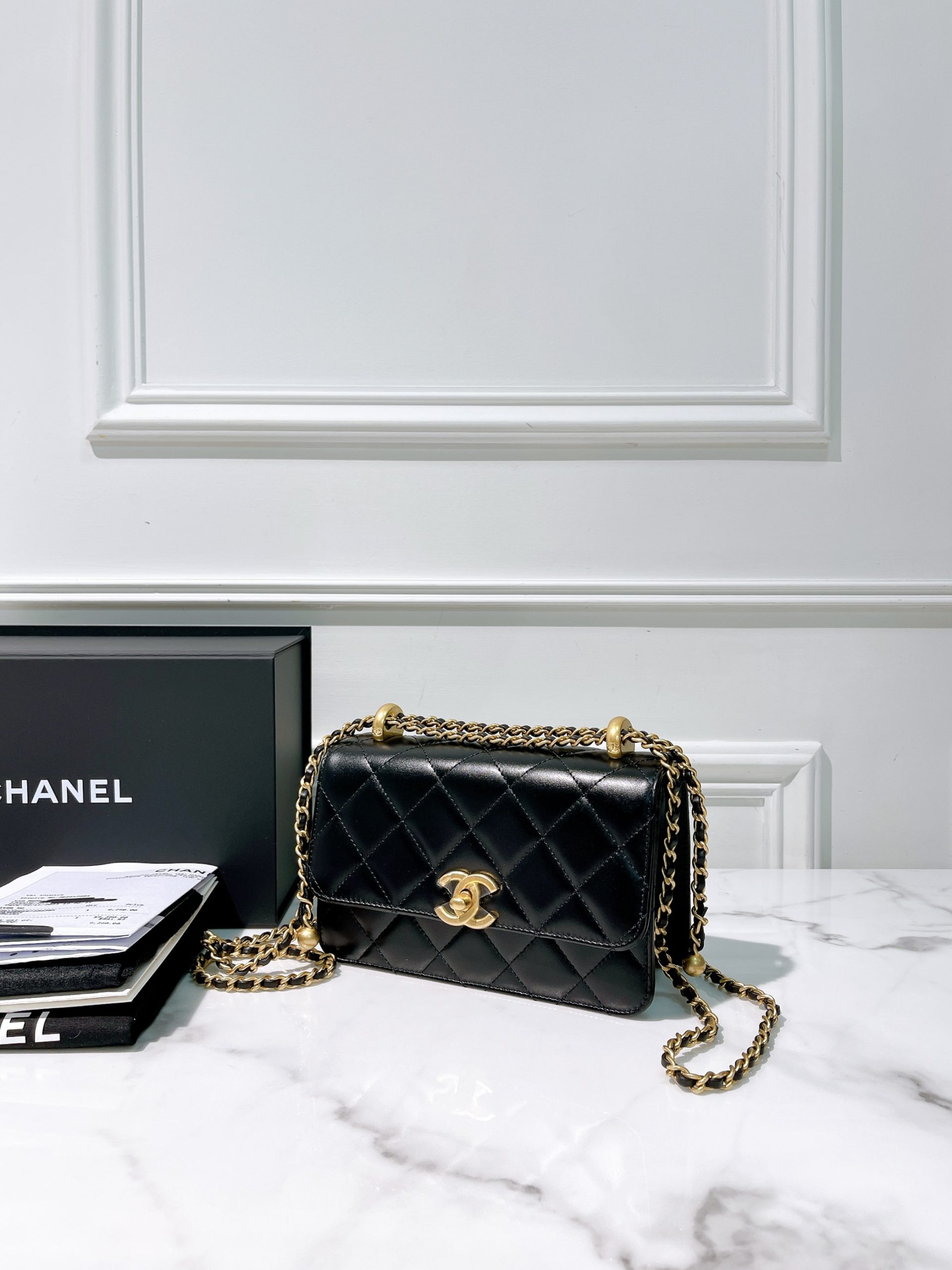 CHANEL 24C FLAP, Black/Gold - AHLi - Melbourne Second-Hand Luxury