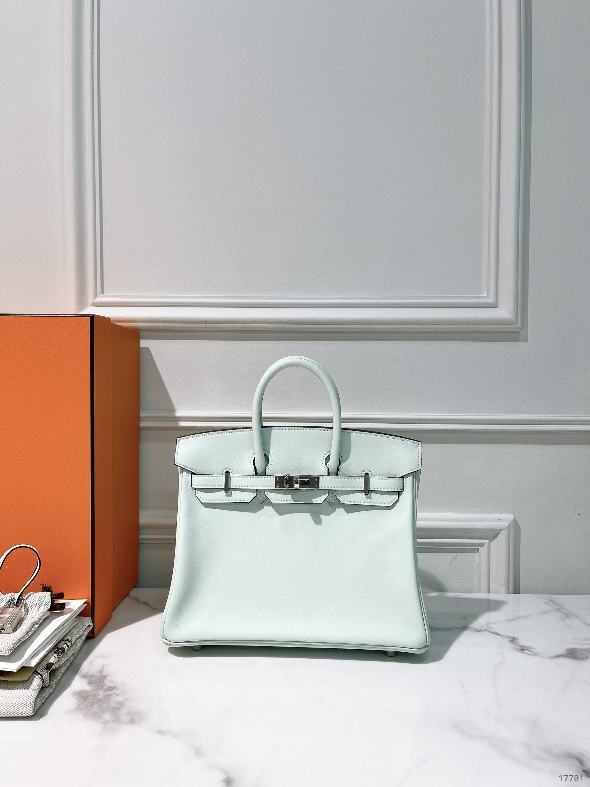 HERMES BIRKIN 25, Vert Peppermint/Silver - Ahli
